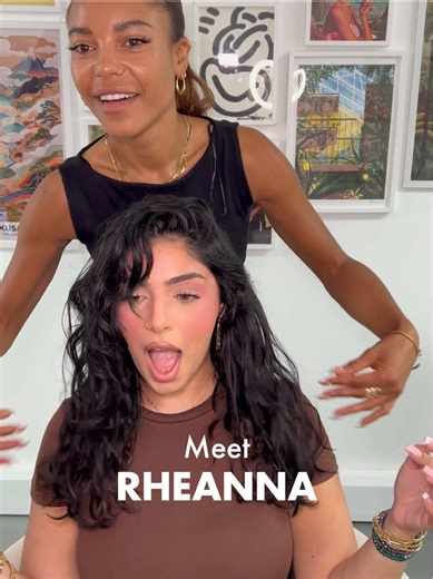 Meet Rheanna 💖✨ Our Global Curl Expert and the one we trust with curls 💅 Curl obsessed, education led, and here to help you actually understand your curls, not fight them! From wash day questions to styling dilemmas and everything in between, Rheanna is on board to share real tips, real techniques, and curl knowledge you can actually use 🙌 Think guidance, confidence, and a whole lot of curl love, basically… your curls just found their fairy godmother 🧚‍♀️💗 #curljelly #curlyhair #hairstylist