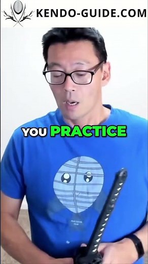 Master Your Sword: The Secret of Right Hand Fixation in Kendo! #shorts