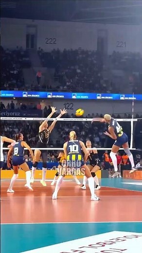 The Super Duo! Orro's Perfect Set ➡️ Vargas' Flying Spike! ⚡