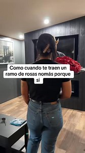 Esto está raro | Ana Maria