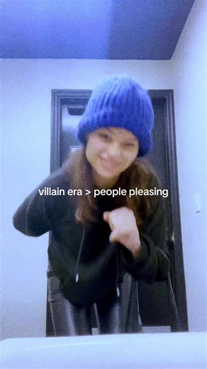 #villianera >>> #peoplepleasing