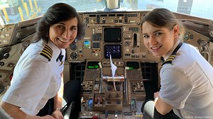 'Family flight crew goals': Mother-daughter pilot duo takes the wheel on Delta flight