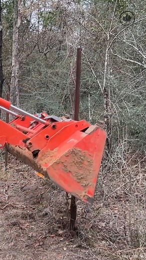 The EASY Way to Remove Fence Posts #Tractor #TractorWork #FencePost #Homestead | Piney Grove Homestead and Mini Farm