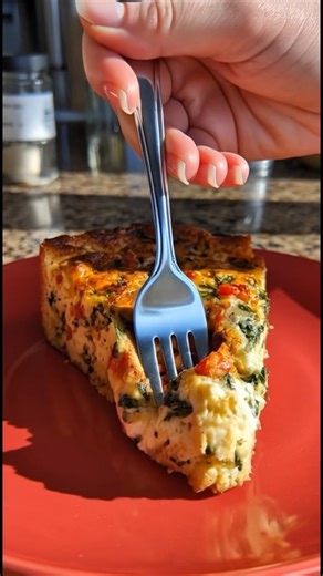 Sugar-Free Cottage Cheese Crustless Quiche A fluffy, high-protein crustless quiche made by blending eggs with cottage cheese, then baking with cheese and optional add-ins like ham/bacon or green onion—naturally Sugar-Free (no added sugar). Ingredients Quiche base 6 large eggs ​ 1 cup cottage cheese ​ 1/2 tsp salt ​ 1/2 tsp black pepper ​ Mix-ins (classic) 1/2 cup diced ham or bacon crumbles ​ 1/2 cup shredded cheddar cheese ​ 2 tbsp chopped green onions (optional) ​ Pan 9-inch round pie dish, gr