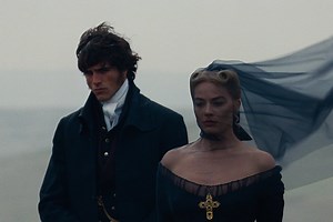 Margot Robbie ir Jacobą Elordi įsijausti aistringose scenose padėjo režisierės gudrybė
