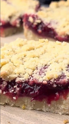 Easy Cranberry Orange Crumb Bars (Soft, Buttery & Delicious!) | Full Recipe In Description