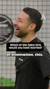 Which Spice Girl Would Gary Neville Have Married? | Truth Or Padel #manchesterunited #premierleague