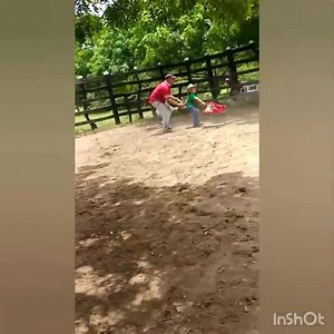 393K views · 13K reactions | El pequeño alvaro Miguel Madrid martinez del municipio de since sucre Un niño que con tan solo 5 años demuestra el amor por la cultura y el arte Sus padres alvaro y liliana comparten con migo sus aventuras y cada día me llena de satisfacción al escucharlo !Caballo locoooo yo sueño ser como tu ¡梁 | Caballo locoooo | Facebook