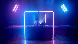 Kiki Hitomi lässt Leipzig weiterklingen! Freuen wir uns auf die Zeit, in der wir die vielfältige Musikszene Leipzigs wieder gemeinsam live erleben dürfen - im Gewandhaus und auf allen anderen Bühnen der Stadt. Bis dahin klingt unsere Stadt online weiter, durch Kiki Hitomi, uns und mit Euch! #leipzigklingtweiter // It’s Kiki Hitomi’s turn to keep the spirit of Leipzig alive! Let’s all look forward to when we can really live Leipzig’s extraordinarily diverse music scene again live! - in the Gewand