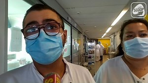 "On est prêt", "protégez-vous" : témoignages de Nédir et Alia, infirmier et aide-soignante au service de réanimation de l'hôpital de la Croix-Rousse à Lyon. Alors que le nombre de contaminations au Covid-19 est en hausse et que les hospitalisations augmentent aussi, les soignants espèrent ne pas vivre une deuxième vague. | Radio SCOOP Lyon