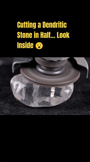 Splitting a Dendritic Stone Reveals Hidden Nature Patterns 🌿 ASMR