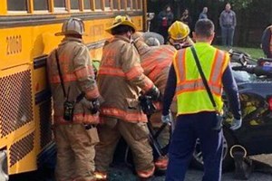 Montgomery County school bus crash sends 2 to hospital - WTOP News