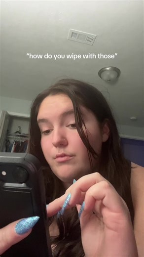 HOW DO YOU THINK?? #fyp #ohio #nails💅 #poop #acrylicnails