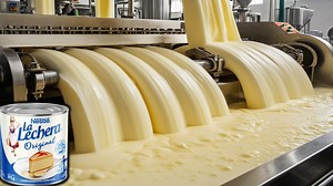 COMO se HACE la LECHE CONDENSADA ✳SUSCRÍBETE ▶ https://bit.ly/3MfrTAY 🔰Vídeos Recomendados: COMO se HACE el CAFÉ soluble NESCAFÉ☕ ▶ https://youtu.be/Ph4OwYYMsg8 | Fabricando