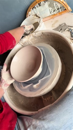 Hypnotized #artist #abundance #creative #potter #ceramics
