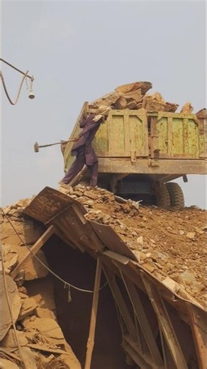 Dangerous Work Rock Crushing Plant Stone #rockcrusher #rockcrushing #jawcrusher