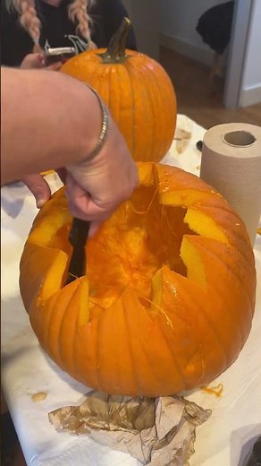 IYRS Pumpkin Carving Fun!