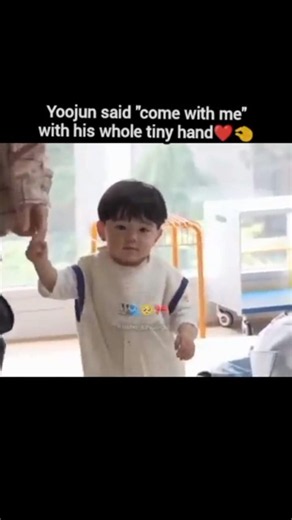 His little hand said, "let's go"❤️🤌#parenting #TXT #Soobin #Yeonjun #Beomgyu #Taehyun #Hueningkai