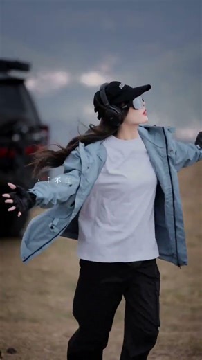 People need to learn to manage themselves. When you're feeling agitated, never speak or make any