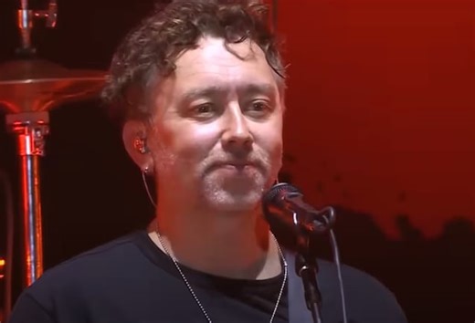 RISE AGAINST's TIM MCILRATH: 'You Can't Ask Me To Disown My Politics Any More Than You Can Ask Me To Disown My Family'