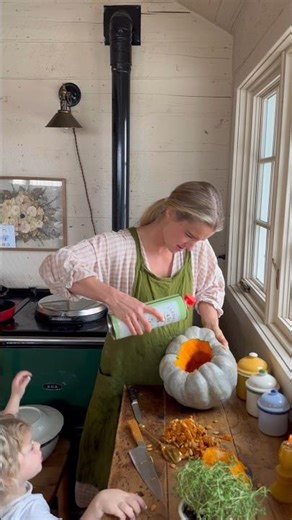 Stuffing with our breakfast sausage and then served in a pumpkin, of course! ✨🤎