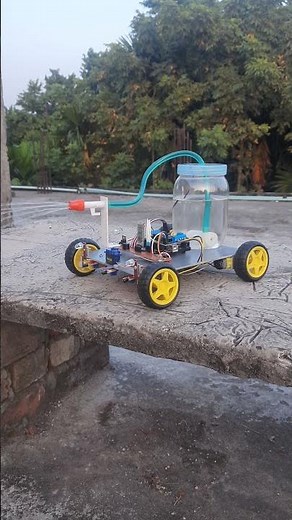 Water-Spraying Firefighter Robot | #arduino #robot