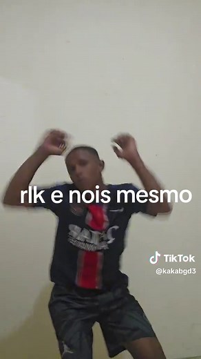 Explorando a Cultura e a Linguagem de Fode