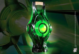 Green Lantern Power Battery — The Noble Collection UK