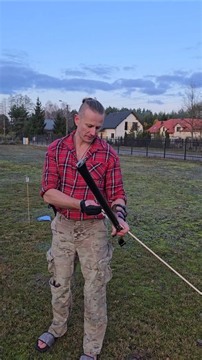 A post-apocalyptic bow, a good tool in an emergency when there is nothing professional at hand!!