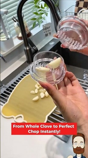 Garlic Chopper Makes Thanksgiving Cooking Faster and Easier Than Ever