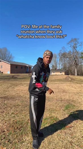 Jalen Hammonds on Instagram: "Everything 😂😂 #explore #viral #linedance #explorepage✨ #funny"