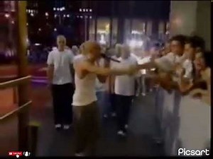 Eminem - The Real Slim Shady (Live at MTV Music Awards in 2000)