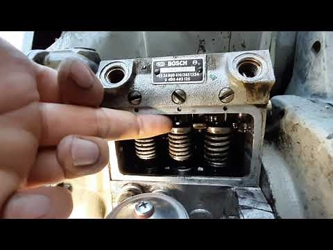 eingebaute Bosch Einspritzpumpe am Deutz reparieren