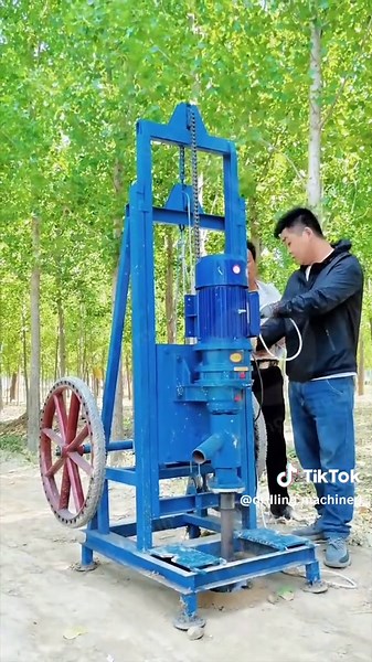 We are the source of the well drilling machine. If you need it, please contact us#drillingrig #drillingrigs #water