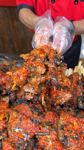 CahLuwe on Instagram: "All You Can Eat Di Sego Sambel Cak Uut Cuma 89.000‼️ SEGO SAMBEL CAK UUT PROMO ALL YOU CAN EAT - Beli 3 gratis 1. - Reservasi 0878-6800-6181. - Prasmanan dan all you can eat khusus bulan ramadan tanggal 21 februari - 16 maret. - Untuk anak usia dibawah 5 tahun, GRATIS. Untuk anak usia diatas 5 tahun, bayar FULL Lokasi : Jl. Bukit Dieng No.9 Blok B, Pisang Candi, Sukun, Malang City, East Java 65146 Jam Buka : 17:00 - 20:30 WIB Harga : 89k #kuliner #malang #kulinermalang #ca