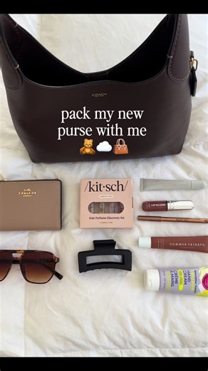 pack my Coach purse with me☁️🧸 @Coach @rhode skin @Summer Fridays @Charlotte Tilbury @Kitsch LLC #coach #brooklyn28 #purse #packwithme #everydaybag
