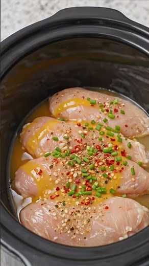🍗🧄 Slow Cooker Garlic Chicken