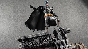 创世模王 1\u002F12 拼装模型 DC 大本蝙蝠侠