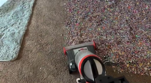 Cleanview Clinks 🎙️💕😍 Vacuum Princess ASMR (on youtube) #vacuumasmr #asmrvacuuming #crunkforcrunch #asmrvaccrunch #vacuumtherapy