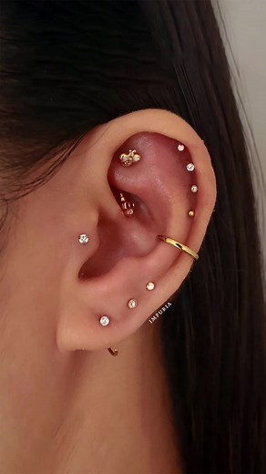 Modern Woman's Minimalist Ear Piercing Ideas