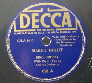 Bing Crosby - Silent Night / Adeste Fideles