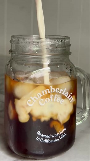 Coffee Milk Swirls Tutorial by Chelsea G