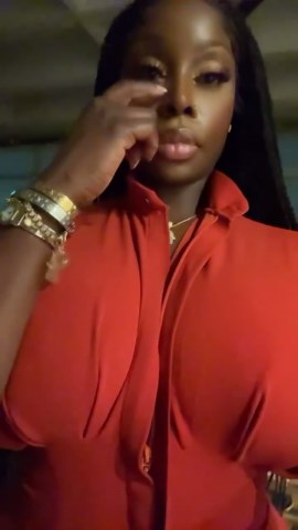 SymbasErothick | I love #atlanta but I most certainly #love #Lagos wayyyyy more. Dress by @beunique_wears #cute #ebony #ladylike #fashion #classy #unique... | Instagram