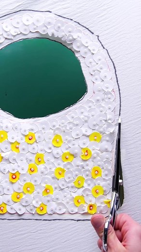 Part 2: This dress is starting to look like a real purse! And along the way, I’m learning some simple sewing techniques AND erasing all memories of Mark. 🪡🧵👗👛👋