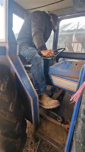 A nice sounding Leyland 282. #blakeybrothers #viral #top #fyp #tractor | The Blakey Brothers
