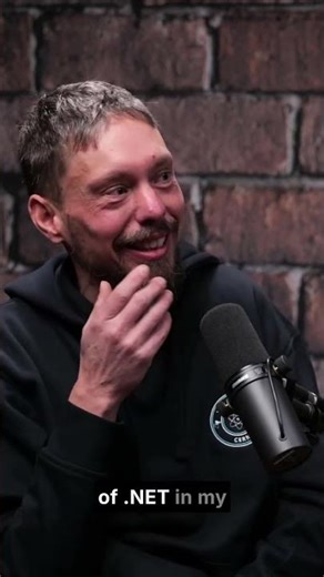 Can you reliably run thousands of background jobs in Java?