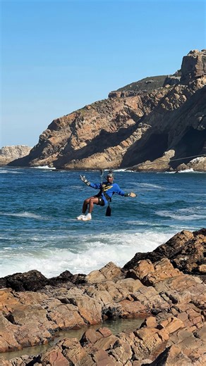 📍Mossel Bay zipline is one of the most amazing experiences I've had, honestly. You absolutely must try it when you go to Cape Town. ☁️😍🩵