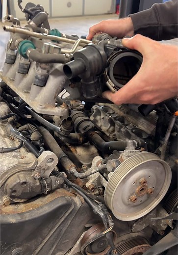 Audi S4 Intake Manifold Removal Guide