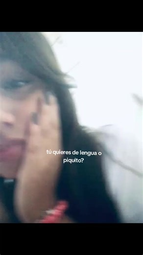 Videos de V (@si.vicc) con “Dulces SueñoZzz ( INTERLUDIO) - Omar Courtz & Rubí”