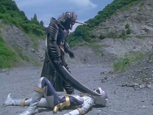 gao silver ranger defeat, energy drained. sentai gaoranger. power rangers ガオシルバー 敗北 消耗 戦隊ガオレンジャー